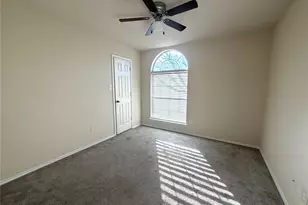 1605 Paint Brush Dr, Lockhart, TX 78644 - Photo 11