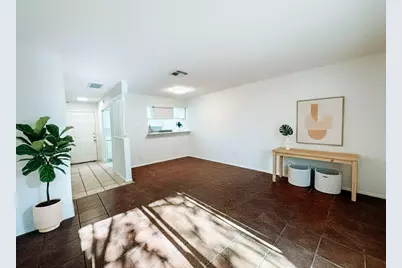 5810 Sweeney Circle #D, Austin, TX 78723 - Photo 5