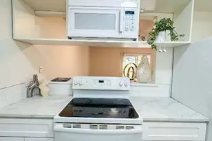 5810 Sweeney Cir, Austin, TX 78723 - Photo 7