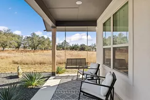 990 Axis Cir, Fredericksburg, TX 78624 - Photo 7