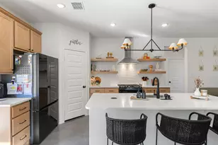 990 Axis Cir, Fredericksburg, TX 78624 - Photo 15