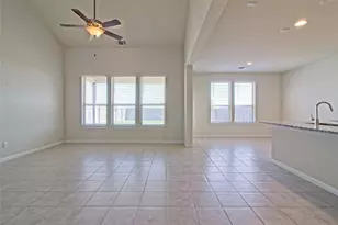 5610 Wolf Pack Dr, Pflugerville, TX 78660 - Photo 11