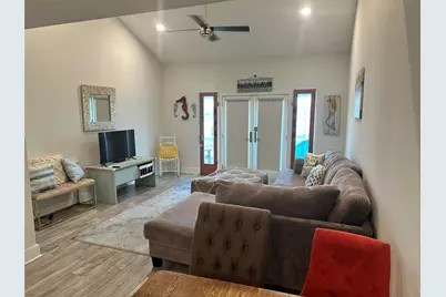 611 Lauderdale Drive, Rockport, TX 78382 - Photo 3