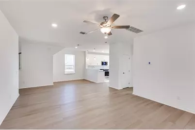 109 Bridge Deck Loop, Kyle, TX 78640 - Photo 7