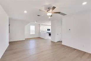 109 Bridge Deck Loop, Kyle, TX 78640 - Photo 7