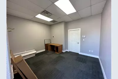 623 W Front Street #2100, Hutto, TX 78634 - Photo 7