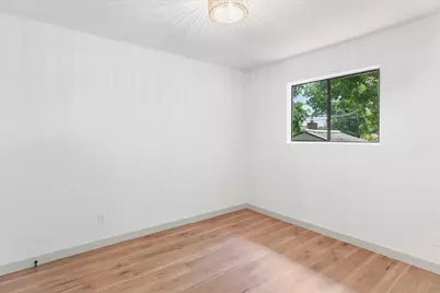 2305 Donna Drive, Taylor, TX 76574 - Photo 25