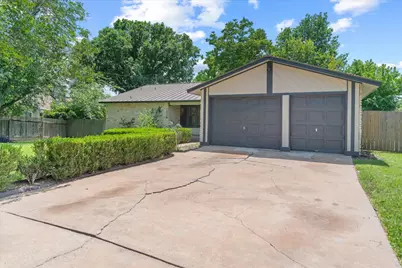 2305 Donna Drive, Taylor, TX 76574 - Photo 29