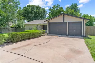 2305 Donna Dr, Taylor, TX 76574 - Photo 29