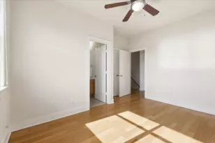 13420 Lyndhurst St, Austin, TX 78729 - Photo 17