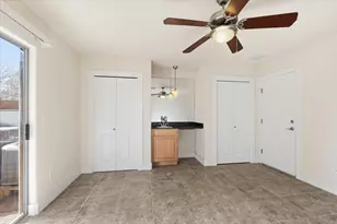 13420 Lyndhurst St, Austin, TX 78729 - Photo 23