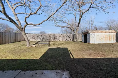 1712 Pine Knoll Drive, Austin, TX 78758 - Photo 11