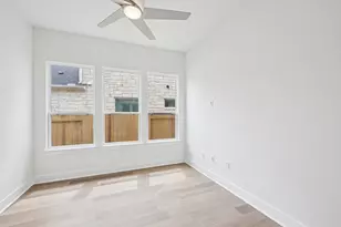 126 Comfort Dr, Buda, TX 78610 - Photo 15