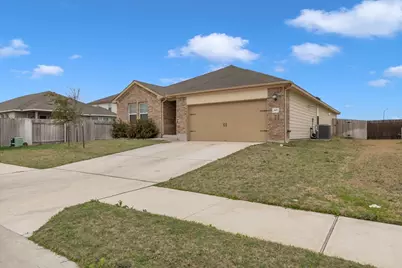 405 Grasslands Trail, Hutto, TX 78634 - Photo 3