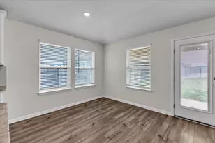 405 Grasslands Trl, Hutto, TX 78634 - Photo 29