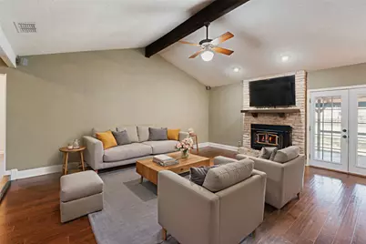 110 Cedar Drive, Mountain City, TX 78610 - Photo 5