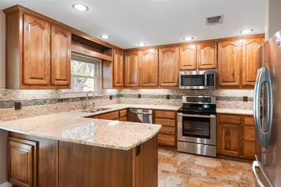 110 Cedar Drive, Mountain City, TX 78610 - Photo 7