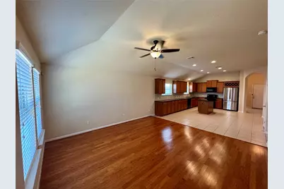 112 Beargrass Drive, Kyle, TX 78640 - Photo 5