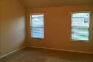 112 Beargrass Dr, Kyle, TX 78640 - Photo 9