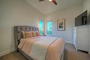 106 Bisset Ct, Austin, TX 78738 - Photo 31