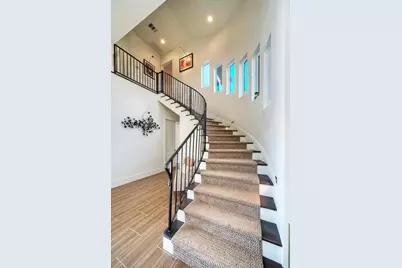 106 Bisset Court, Austin, TX 78738 - Photo 27