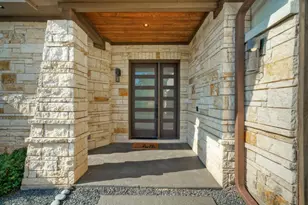 106 Bisset Ct, Austin, TX 78738 - Photo 3