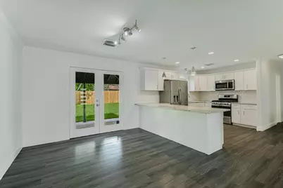12504 Limerick Avenue, Austin, TX 78727 - Photo 5