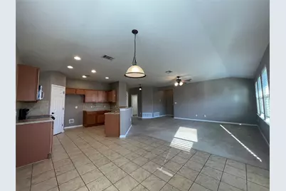 7820 Little Deer Trail, Georgetown, TX 78628 - Photo 13