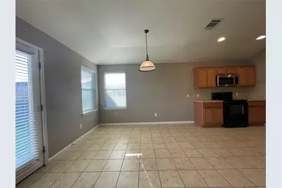 7820 Little Deer Trail, Georgetown, TX 78628 - Photo 9