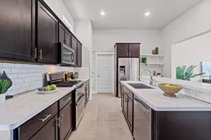 10513 Larue Pass, Austin, TX 78717 - Photo 13