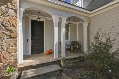 206 Laura Lane, Bastrop, TX 78602 - Photo 5