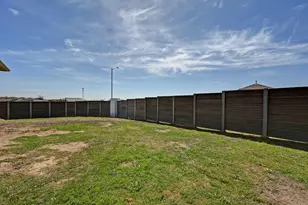 296 Cherry Laurel Ln, Kyle, TX 78640 - Photo 25