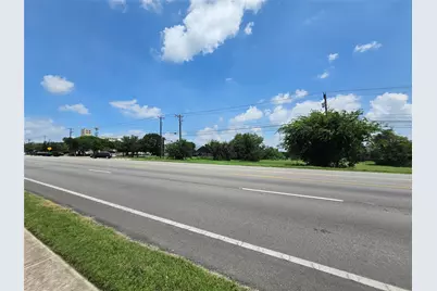 100 Rex Kerwin Court, Pflugerville, TX 78660 - Photo 13