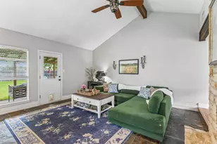 10504 Wagon Gap Dr, Austin, TX 78750 - Photo 7