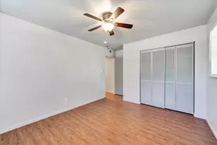 1130 Bois D'Arc St, Lockhart, TX 78644 - Photo 15