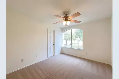 506 Gettysburg Loop, Elgin, TX 78621 - Photo 31