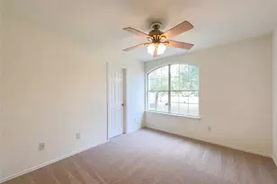 506 Gettysburg Loop, Elgin, TX 78621 - Photo 31