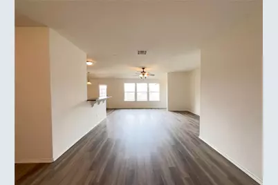 506 Gettysburg Loop, Elgin, TX 78621 - Photo 29