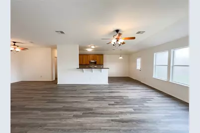 506 Gettysburg Loop, Elgin, TX 78621 - Photo 15