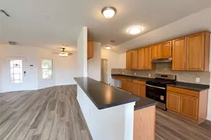 506 Gettysburg Loop, Elgin, TX 78621 - Photo 21