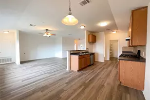 506 Gettysburg Loop, Elgin, TX 78621 - Photo 17