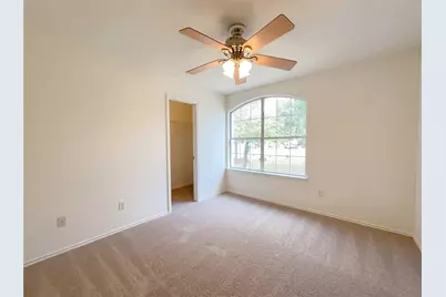 506 Gettysburg Loop, Elgin, TX 78621 - Photo 33