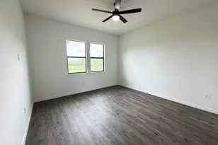 138 Blushing Dr, Cedar Creek, TX 78612 - Photo 7