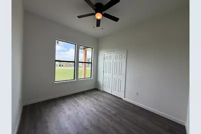 138 Blushing Drive, Cedar Creek, TX 78612 - Photo 5