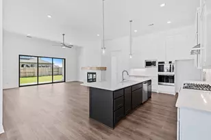 116 Uphill Dr, Liberty Hill, TX 78642 - Photo 7