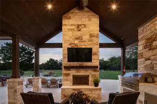 893 Blue Ridge Dr, Dripping Springs, TX 78620 - Photo 11