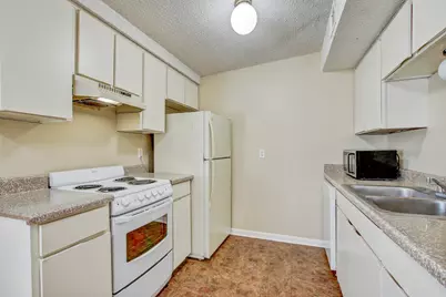 2408 Longview Street #211, Austin, TX 78705 - Photo 11