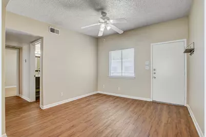 2408 Longview Street #211, Austin, TX 78705 - Photo 7