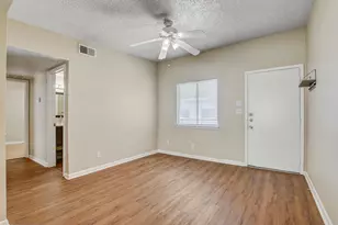 2408 Longview St, Austin, TX 78705 - Photo 7