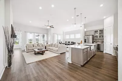 22801 Agave Grove Drive, Lago Vista, TX 78645 - Photo 11